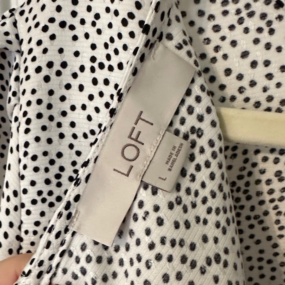 LOFT Women's White and Black Polka Dot Blouse - Picture 4 of 7